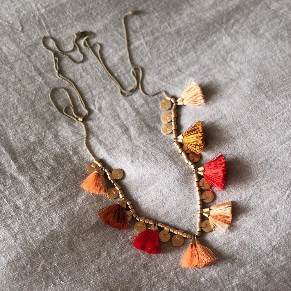 Tassel south western gold chain necklace 🌵 - Picture 2 of 5